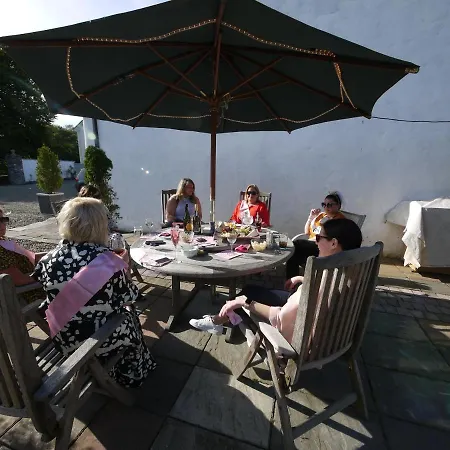 Panzió The Carriage At Beechpark House Bunratty