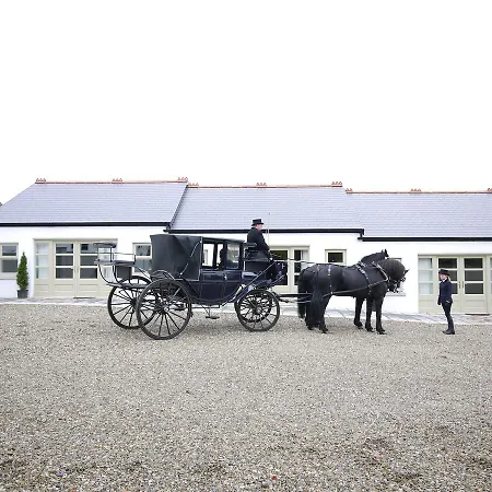 Panzió The Carriage At Beechpark House