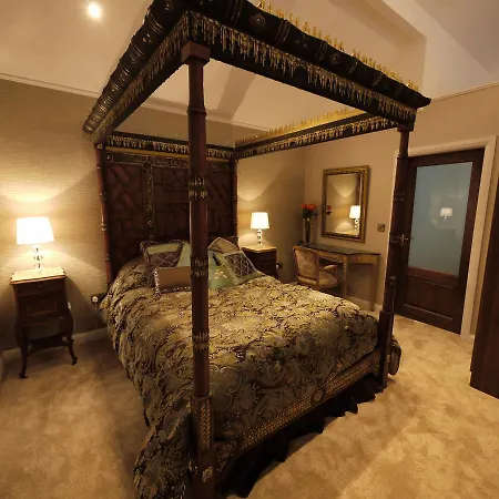 Panzió The Carriage At Beechpark House