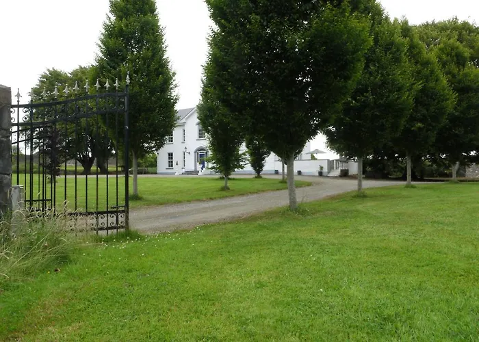 The Carriage At Beechpark House 4*