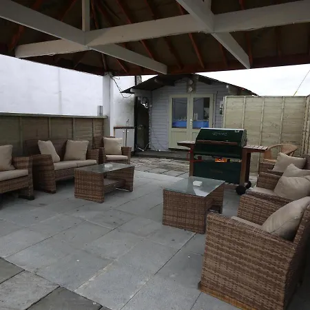 B&B The Carriage At Beechpark House 4*