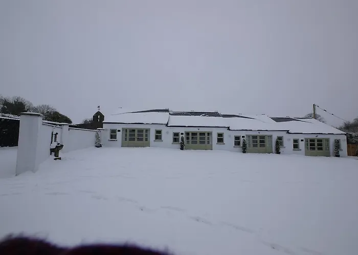 The Carriage At Beechpark House Bunratty