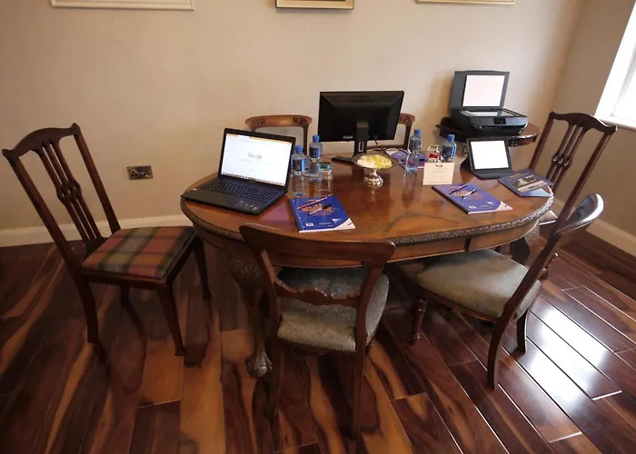 The Carriage At Beechpark House Frühstückspension Bunratty